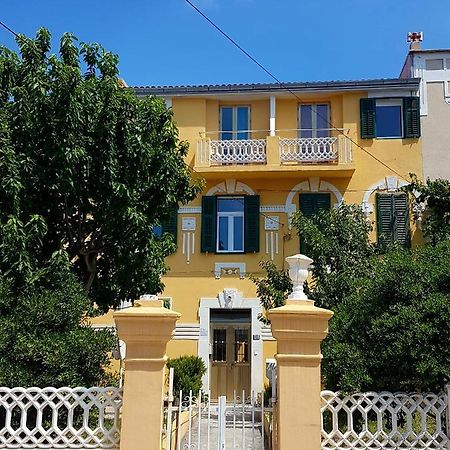 Apartments Eis Baška Esterno foto
