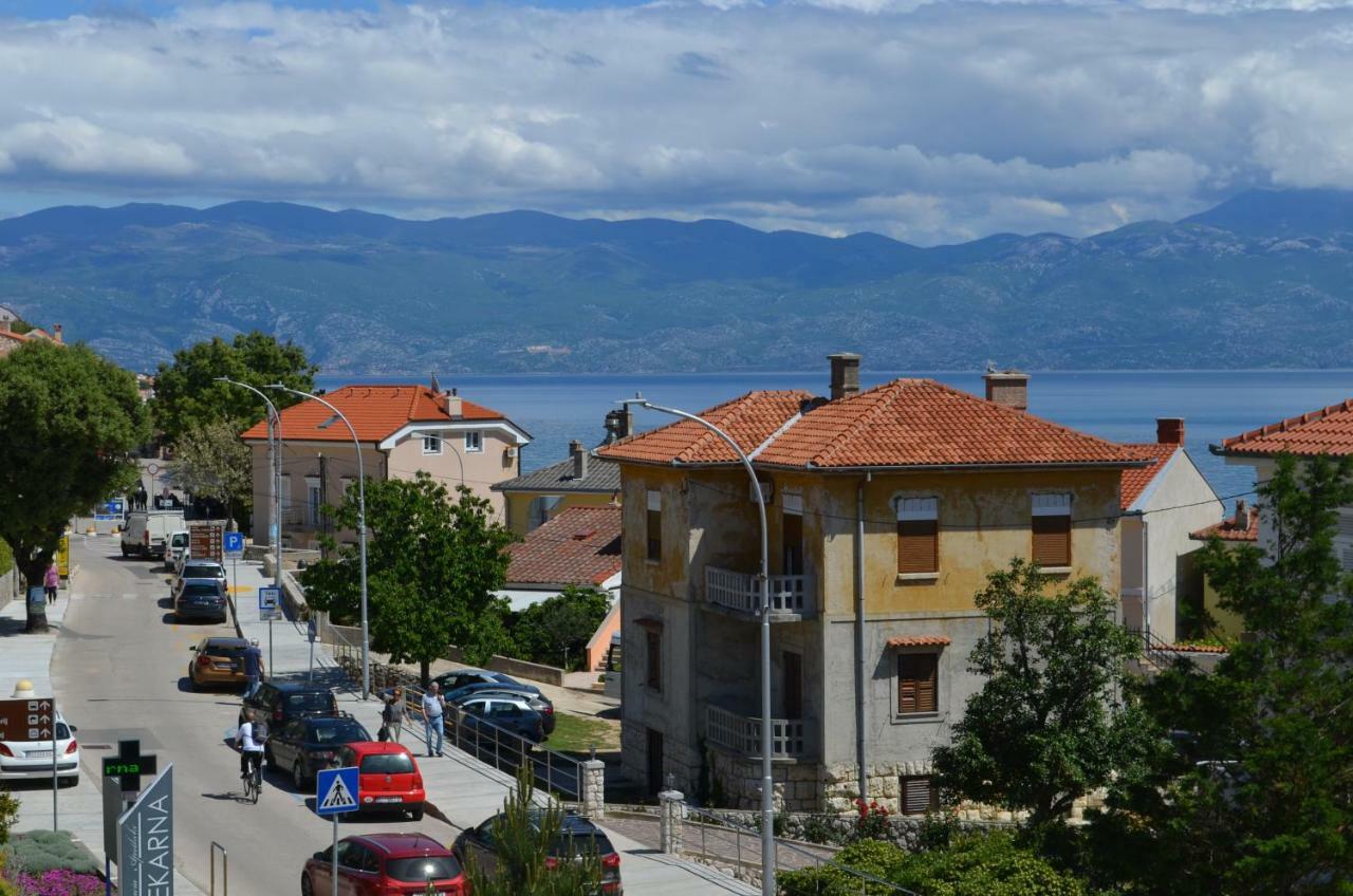 Apartments Eis Baška Esterno foto